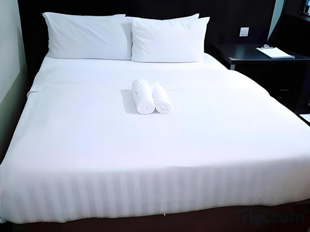900 Inn Бинтулу Екстериор снимка